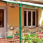 Apart-hotel Glicini Finale Ligure