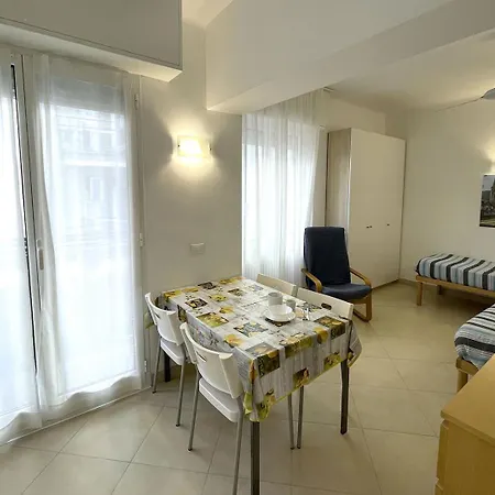 Glicini Lägenhetshotell 3*