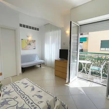 Glicini Aparthotel Finale Ligure