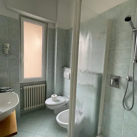 Glicini Lägenhetshotell 2*