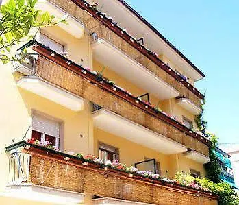 公寓式酒店 Glicini