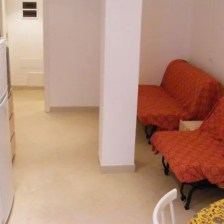 Lägenhetshotell Glicini 2*