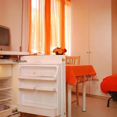 Glicini 公寓式酒店 3*