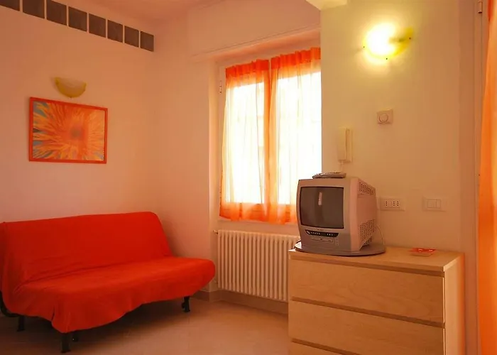 Aparthotel Glicini Finale Ligure