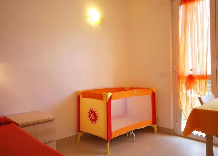 Glicini Aparthotel Finale Ligure