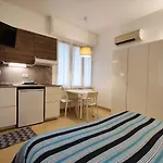 Lägenhetshotell Glicini 3*