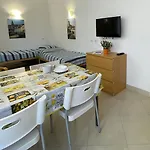 Lejlighedshotel Glicini Finale Ligure