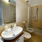 Aparthotel Glicini 3*