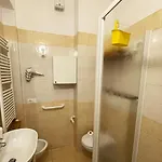 Glicini Lägenhetshotell