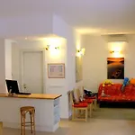Aparthotel Glicini 3*