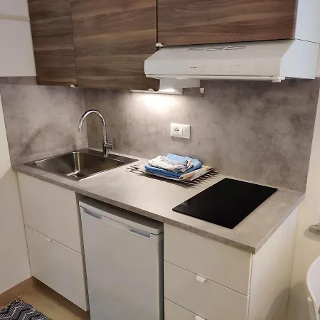 Glicini Aparthotel