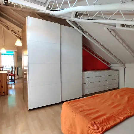 Glicini Aparthotel 2*